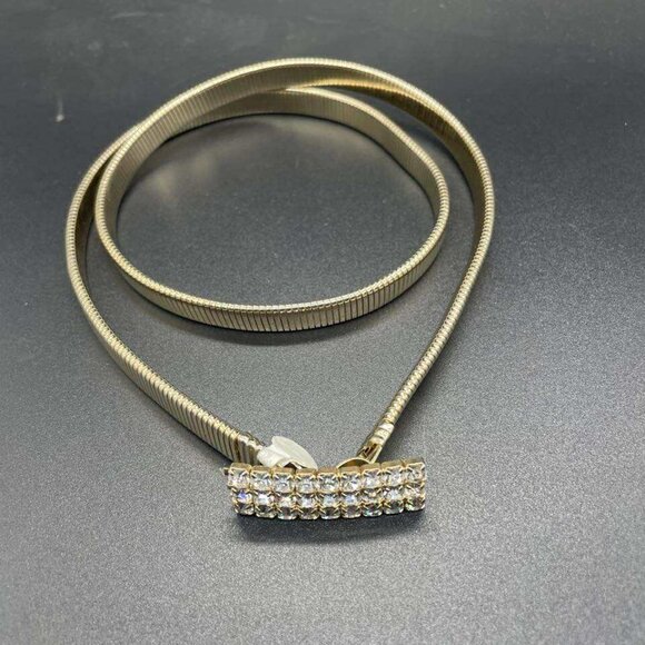 EUC Vintage Stretchy Metal Gold Tone Belt with Dainty Rhinestone Buckle - Picture 2 of 3